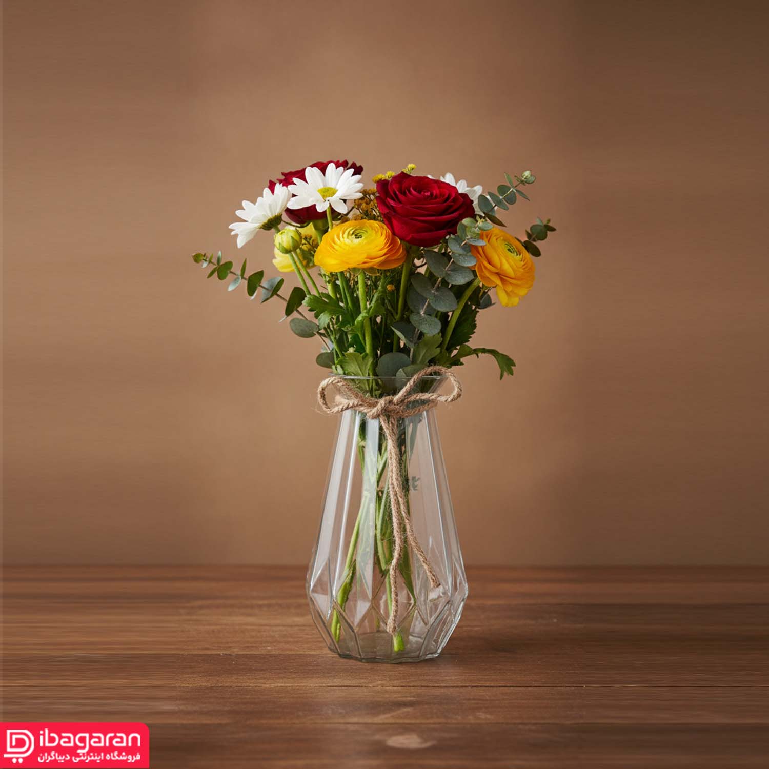 گلدان شیشه ای مدل دایموند